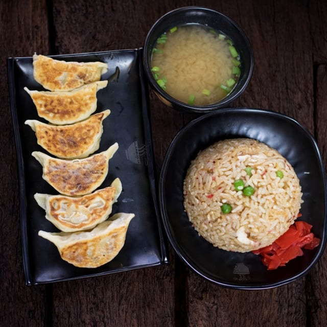 Gyoza Teishoku.